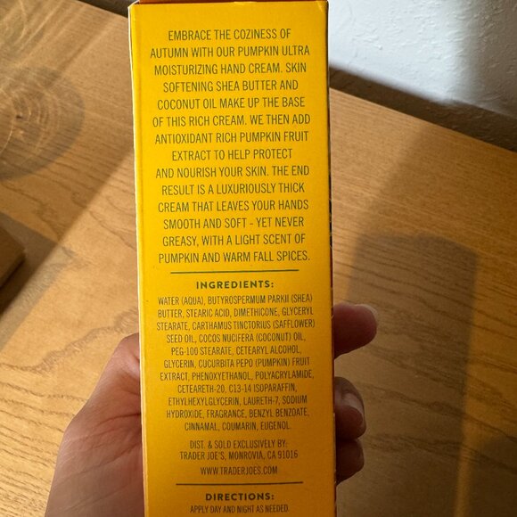 Trader Joe's Ultra Moisturizing Hand Cream Shea Butter Pumpkin Extract 3 oz. NWT - Picture 4 of 5